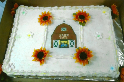 201712-Barn-Cake.jpg